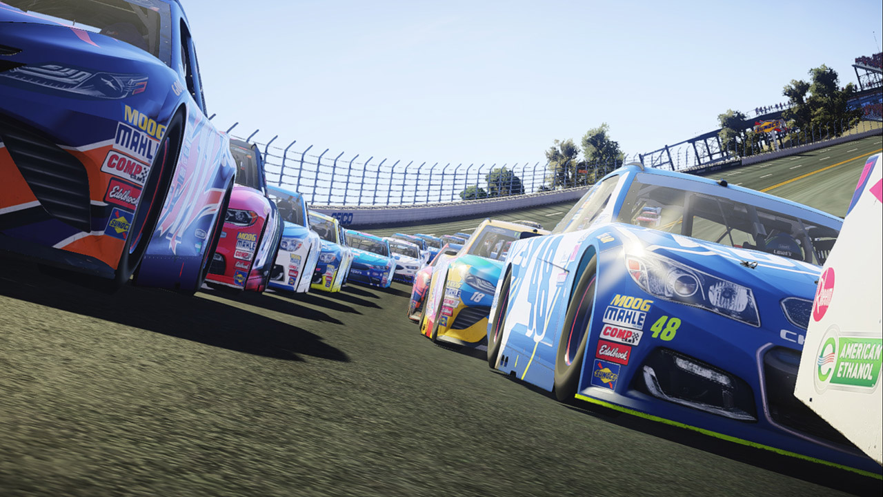NASCAR Heat Fiyatları Ucuza Satın Al